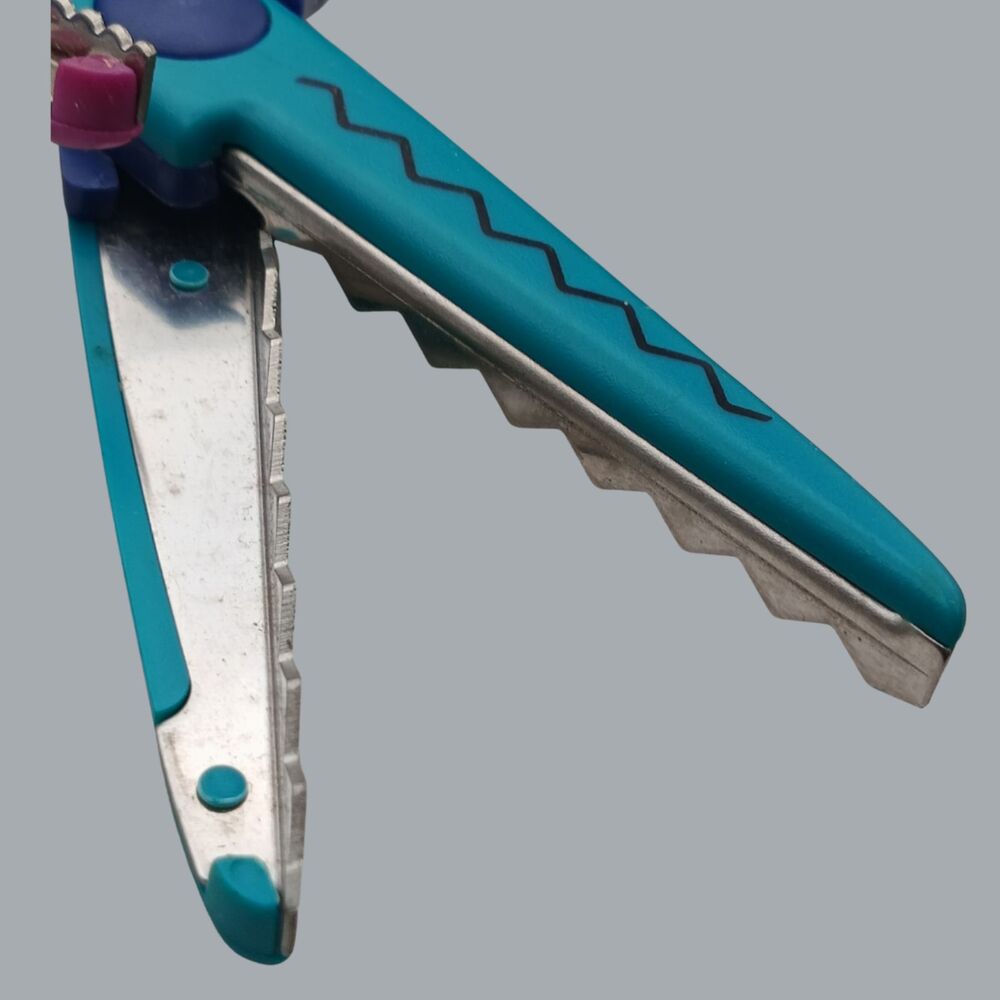 3-Pack Decorative Paper Edging Scissors for Crafts - Picture 2 of 5